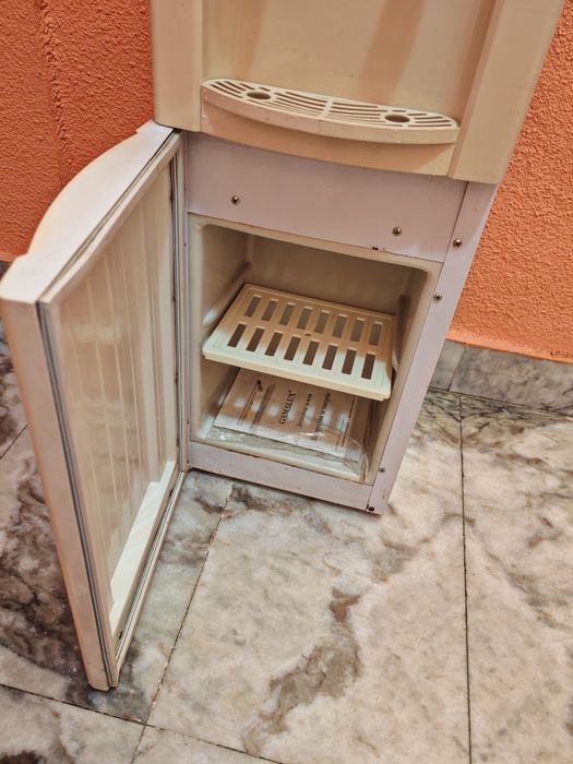 Диспансер за вода