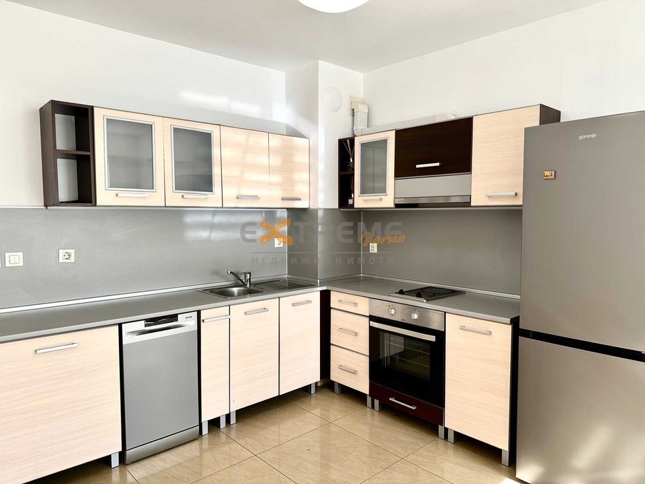 Дава се под наем Офис в Варна, Лятно кино Тракия - 111 кв.м за 484.5 € - Снимка #5