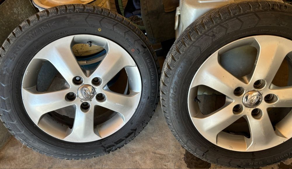 Продам шины R16 195/60 4 шт