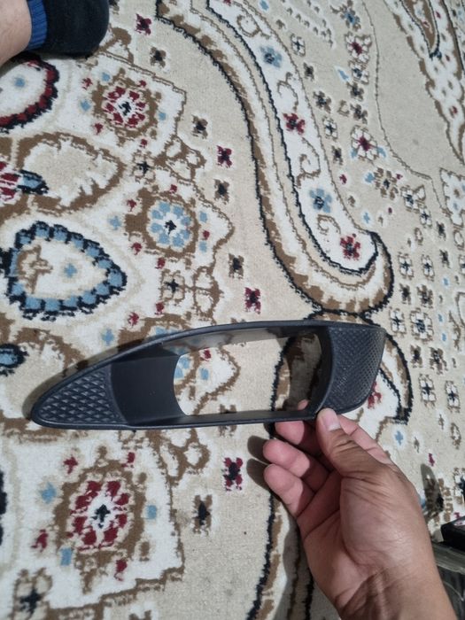 Продам туманник на королла 120 хетчбек