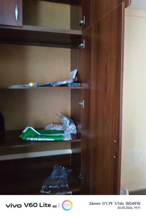 Продается шкаф с анрисолью. Срочно