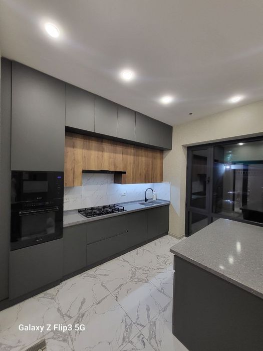 Сдаётся дом участок в Аренду. Исламабад ( зенит)