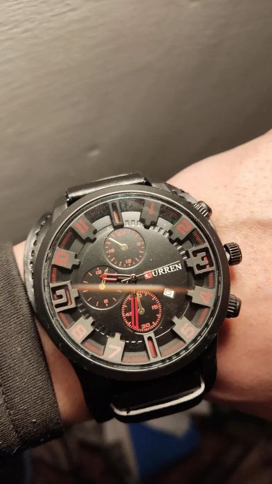 Часы в подарок, наручные