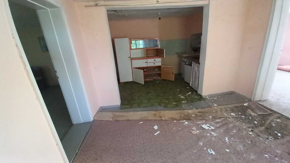 Къща със страхотна откриваща се гледка в с. Радинград