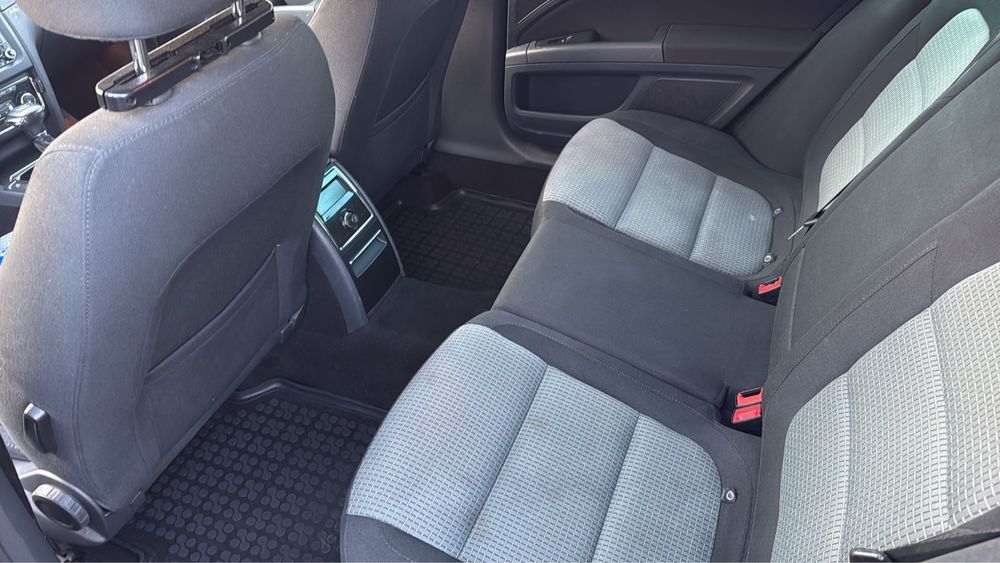 SKODA Superb 2012 — imagine 2