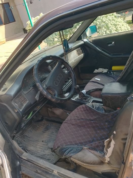 Ауди 90в среднем состоянии
