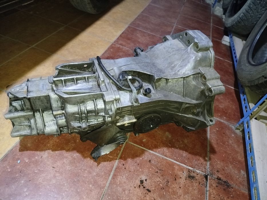 Коробка передач Ауди 80 Б3