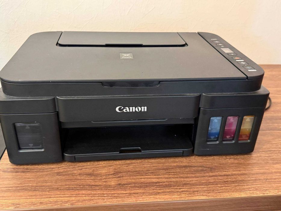 Продается цветной принтер Canon в отличном рабочем состоянии