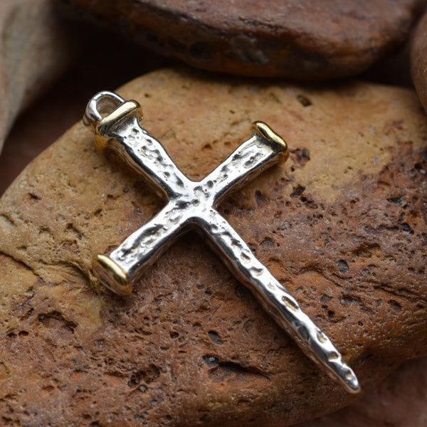 Сребърен медальон кръст 925 с златни акценти–мъжки бохо-рустик дизайн