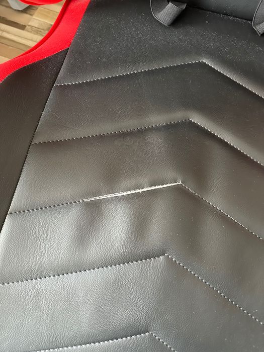 Професионален Геймърски Стол