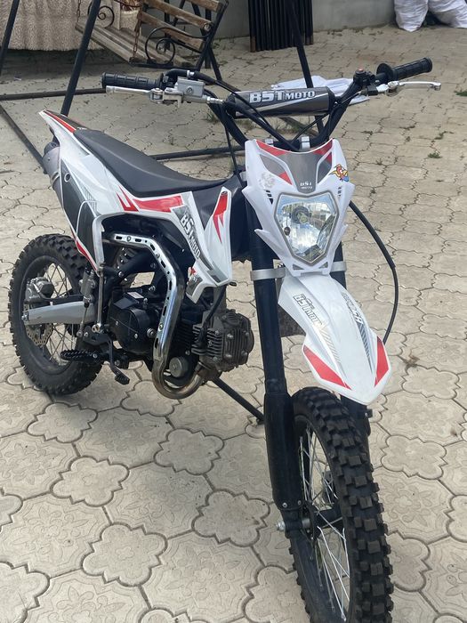 Продам питбайк Bst moto 125!