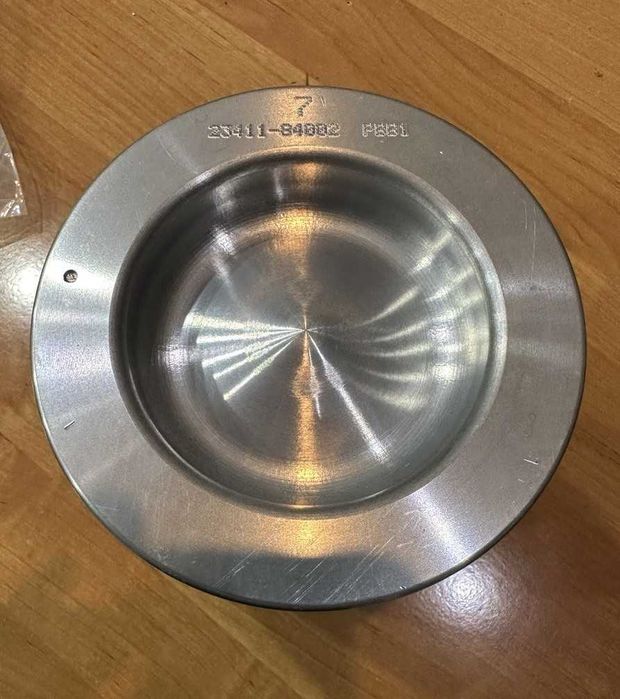 Поршень двигателя HYUNDAI D6CA