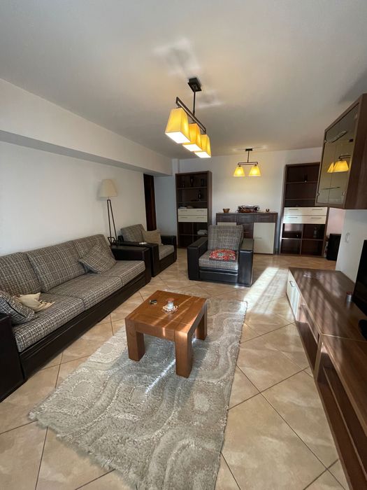 Direct proprietar inchiriez ap 3 camere, b -dul Ion Mihalache