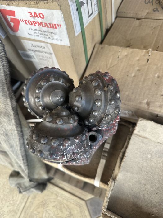 Долото шарошочное