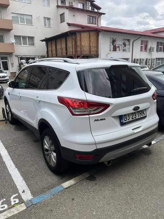 FORD Kuga 2015 — imagine 3