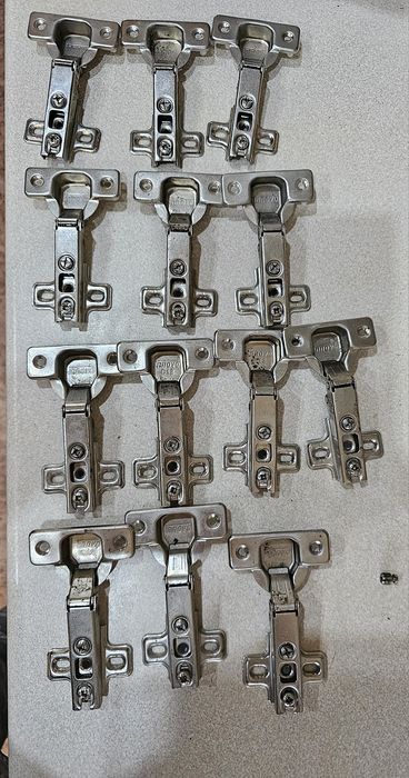 Продам петли б/у