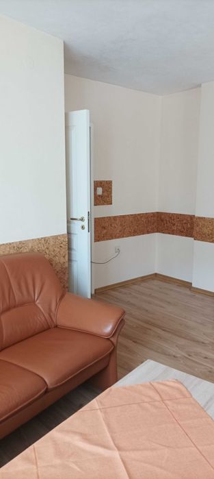 Продава се Двустаен апартамент в София, Стрелбище - 74 кв.м за 4063 €/кв.м - Снимка #3