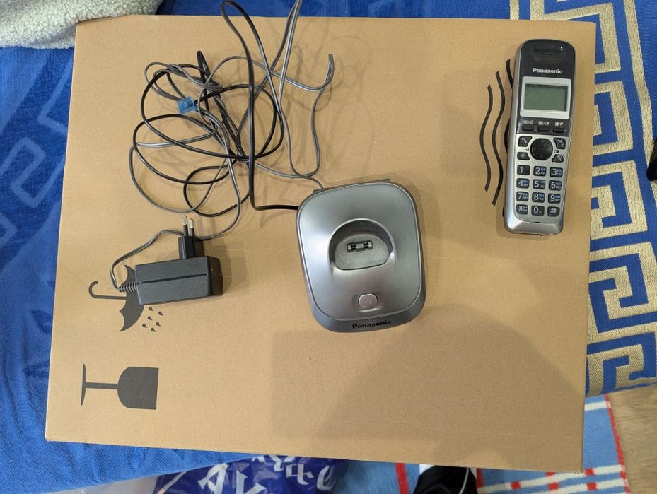 Радиотелефон Panasonic, KX-TG2511CA