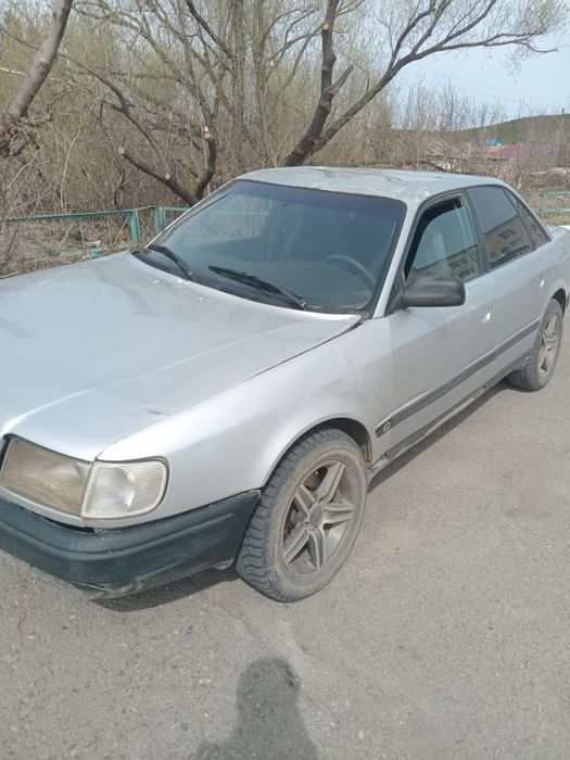 Продам Ауди 100с4 объём 2,0