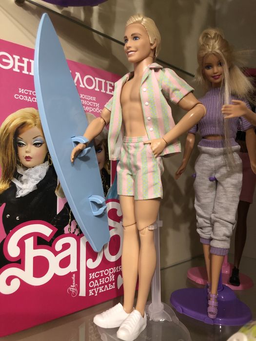 Barbie Ken Малибу