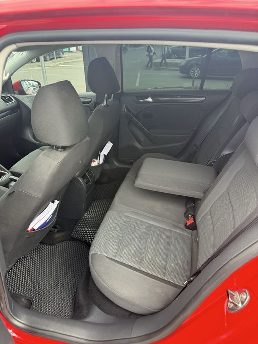 VOLKSWAGEN Golf 2011 — imagine 5