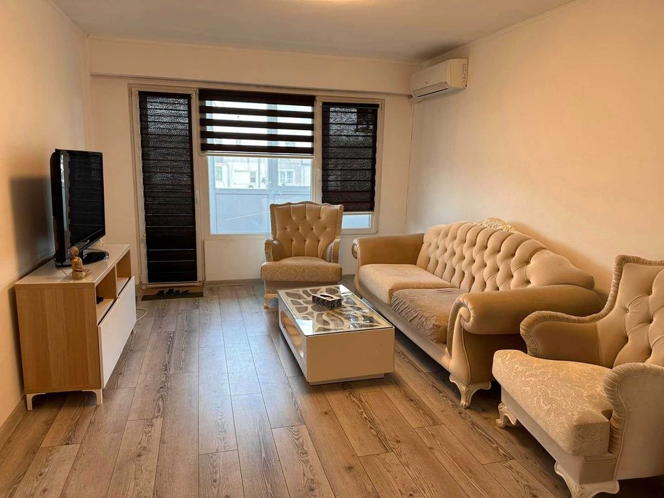 Дава се под наем Тристаен апартамент в Варна, Чайка - 100 кв.м за 714 € - Снимка #2