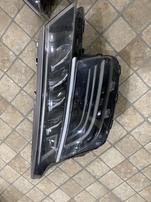 Kia Seltos 2021/2022 передние фары
