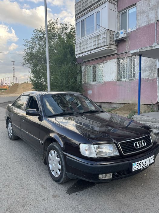 Продам машину ауди 100с4