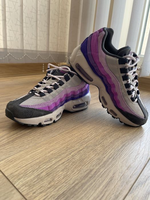 Nike Air Max 95.