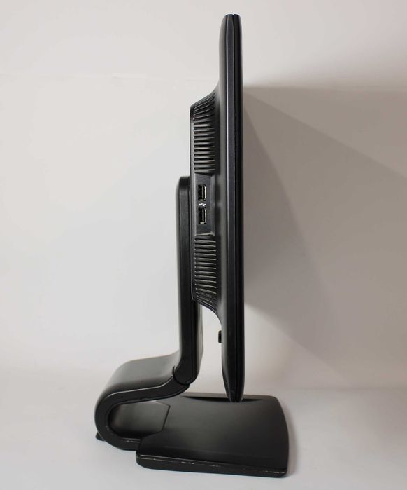 Монитор HP LA2206xc