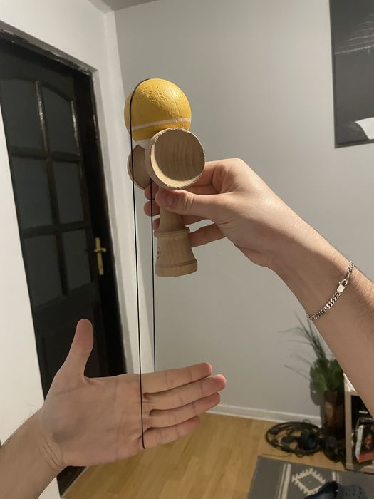 sweets traker-anti skid broken shape