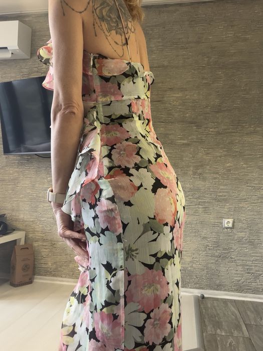 Страхотни рокли Zara