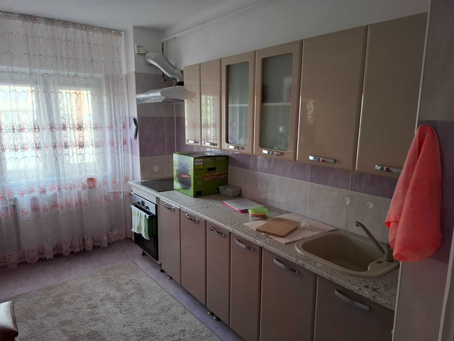 Vand apartament 2 camere