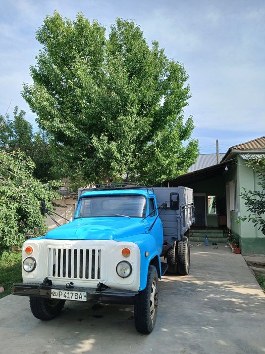 Gaz 53 samasval sotiladi