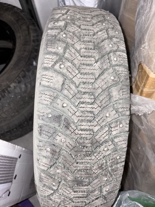 Продам зимние шины 3 шт за 25 тыс