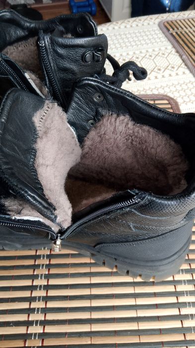 Кожаные подростковые ботинки