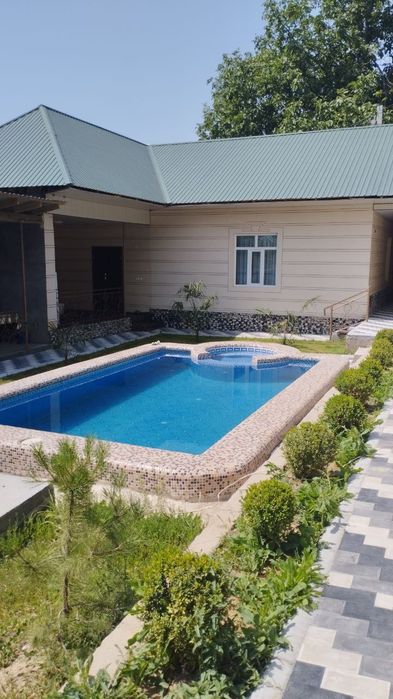 Сижжак кишлогида су́в бу́йида дача ва уйлар сотилади 1 сотихи