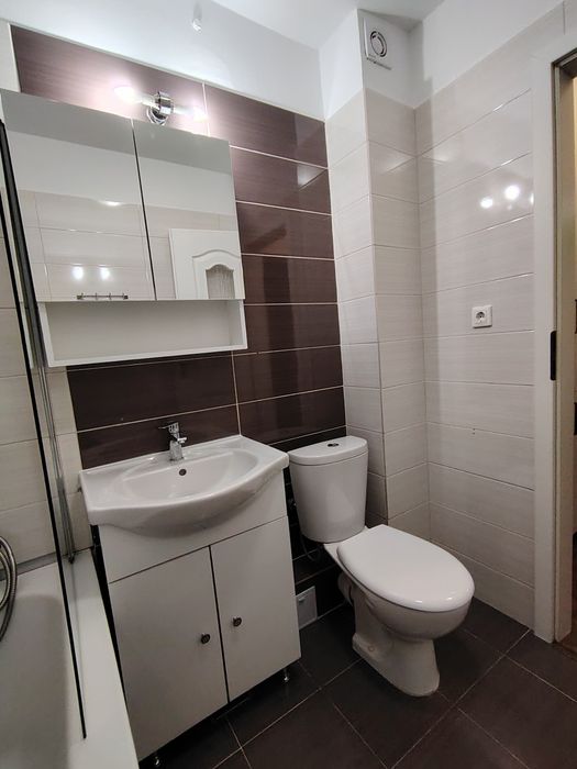 Apartament două camere, zona Unirii, de închiriat!