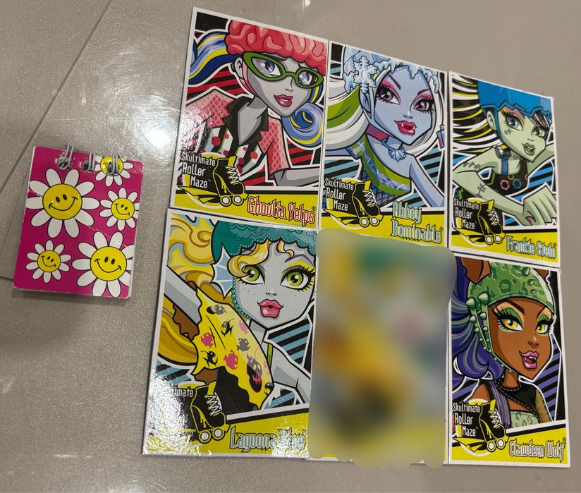 Карточки Монстер Хай