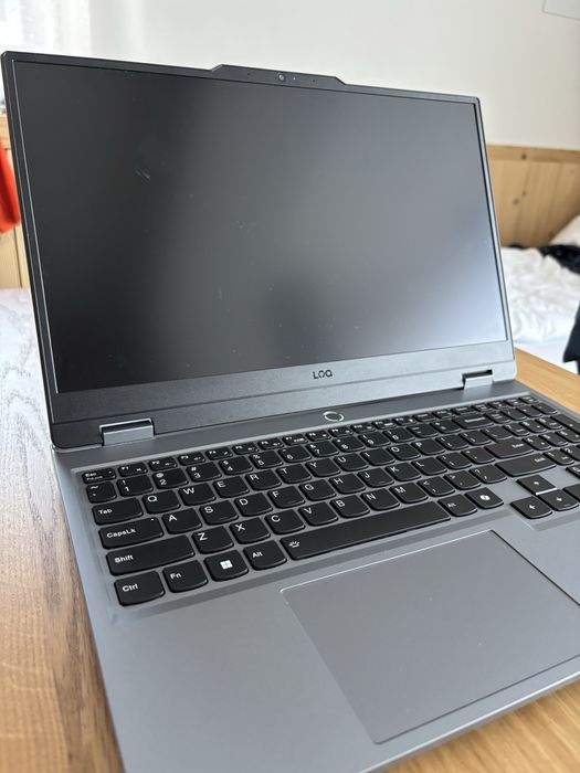 Vand / Schimb Laptop Gaming Lenovo LOQ 15ARP9 rtx3050 ryzen 5 7235 HS