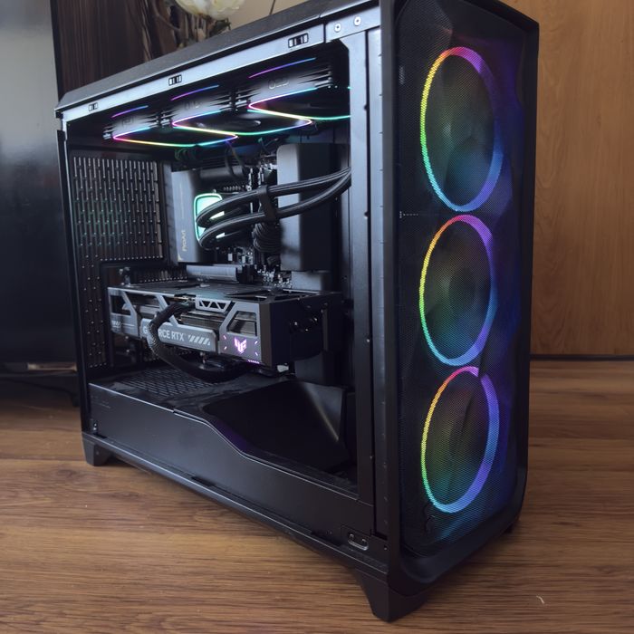 Мощен компютър/ Ultra 9 285K/Водно/64GB/RTX 5080/2TB SSD