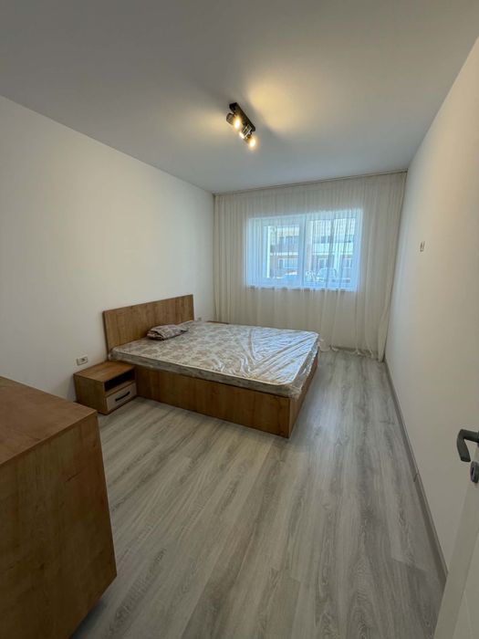 Închiriez studio – Sânpetru, cartier Subcetate
