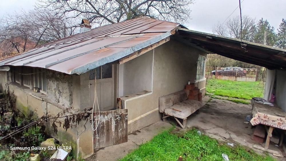 Teren intravilan de vanzare Botoroaga