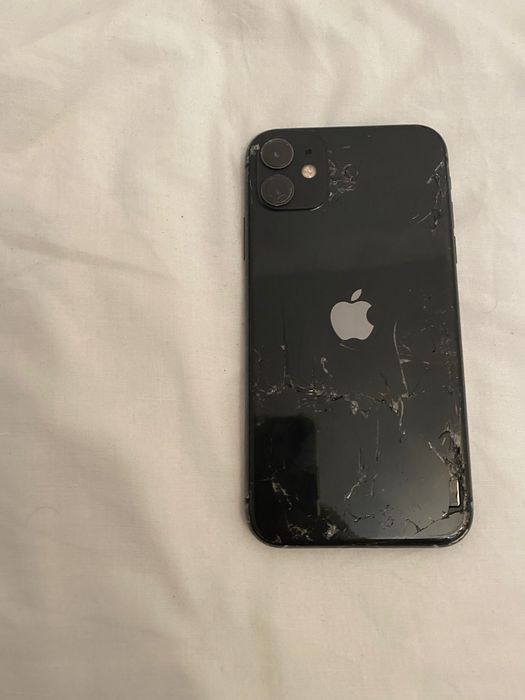 IPhone 11 64Gb Нов дисплей