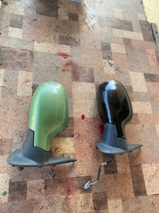 Огледало дясно електрическо за нисан микра к12