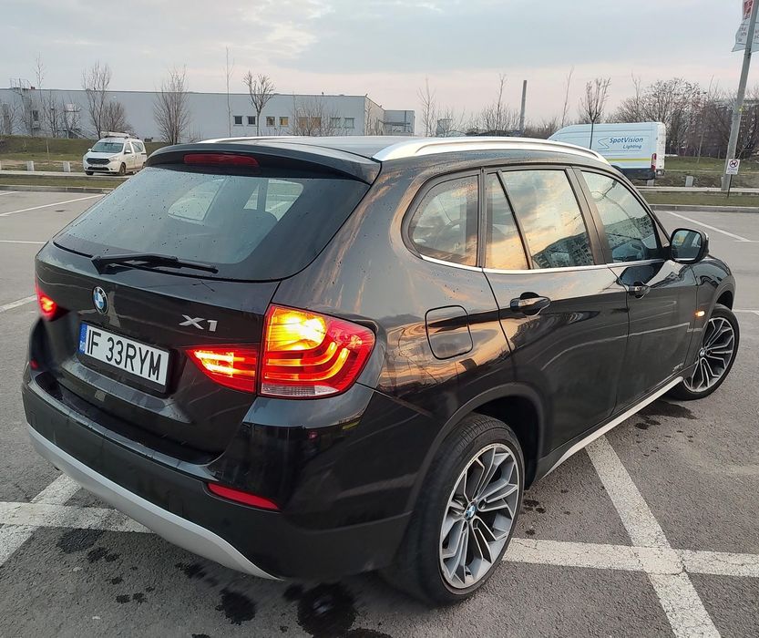 BMW X1 2011 — imagine 5