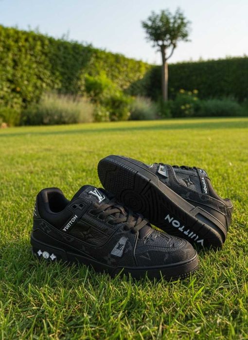 Adidasi Louis Vuitton - LV Trainers Negru - Full Box
