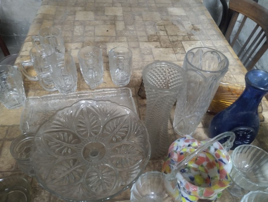 Хубави кристални съдове