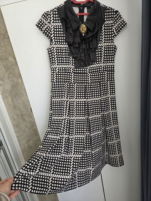 Рокля Lucy размер Л