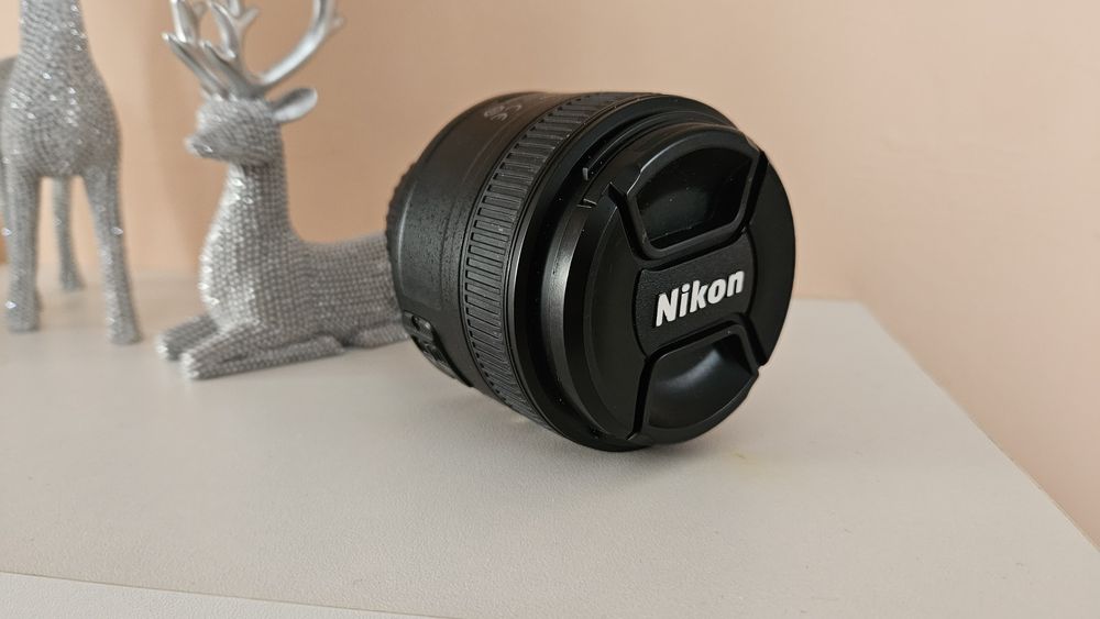 Продам объектив Nikon